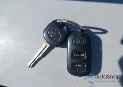 2005 Toyota Corolla S z USA, uszkodzony, nr VIN 1NXBR30E75Z543451